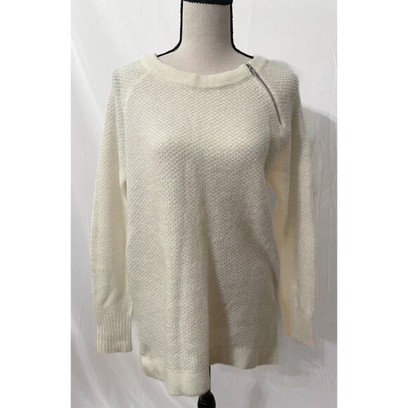 Abercrombie & Fitch Crewneck Knit Sweater | Zip Shoulder Cream NWT - Picture 1 of 11